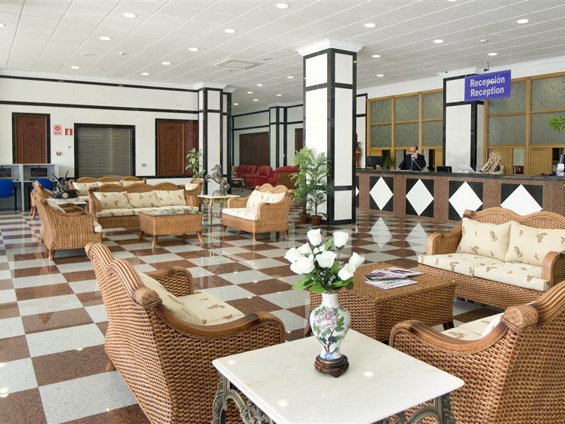 Nuria Sol Apts Fuengirola Exterior foto